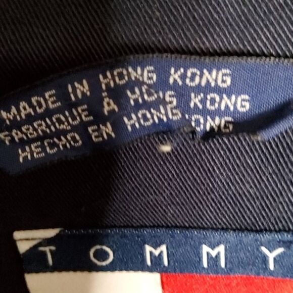 Vintage Men's Tommy Hilfiger Windbreaker - Picture 12 of 12